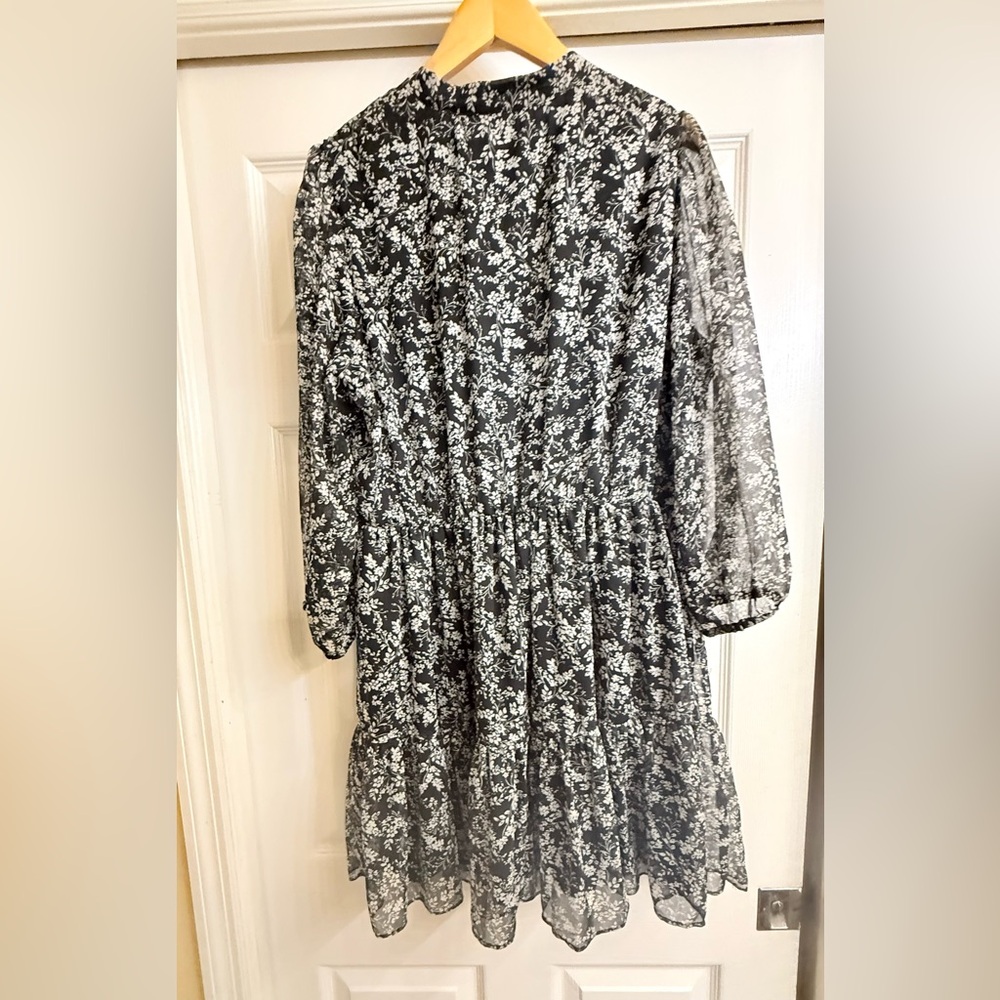 MSK Black and White Floral Long Sleeve Dress - Picture 5 of 5
